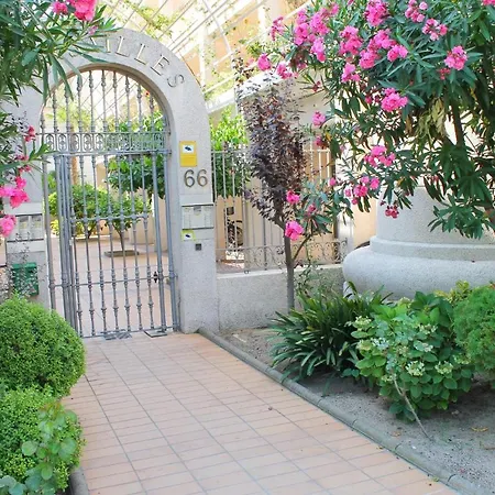 Privilege Versailles Apartment Cambrils