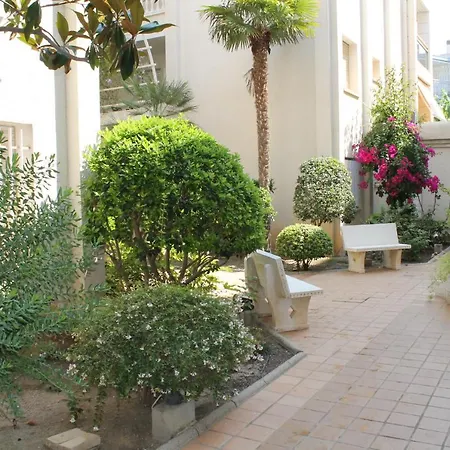 Privilege Versailles Apartment *